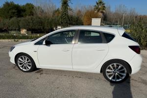 Opel Astra j 1.7 cdti 92 kw 125 cv Cosmo