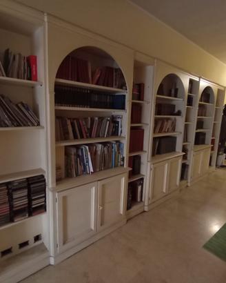 Libreria artigianale massello laccata bianca