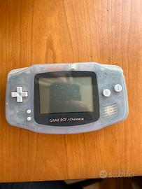Game Boy Advance + 2 Giochi