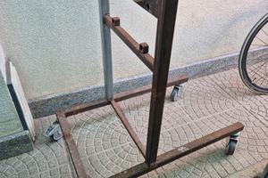 carrello porta motore