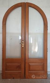 Porta ad arco, porta a vetro e 6 porte semplici