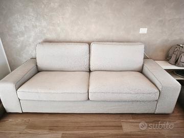 Divano Kivik 3 posti