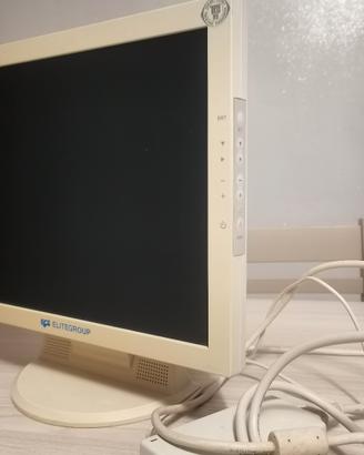 monitor pc 15 pollici 