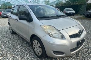Toyota Yaris 1.0 5 porte Now GPL