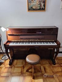KAWAI pianoforte verticale con SILENT