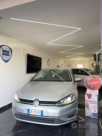 Volkswagen Golf 1.6 TDI 115 CV DSG 5p. Executive B