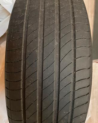 Gomme Michelin E Primacy 215/65 R 17 Estive