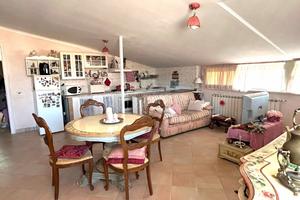 Appartamento a Roma Via Samo 3 locali