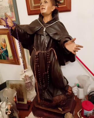 antica scultura in legno. San Pasquale.
