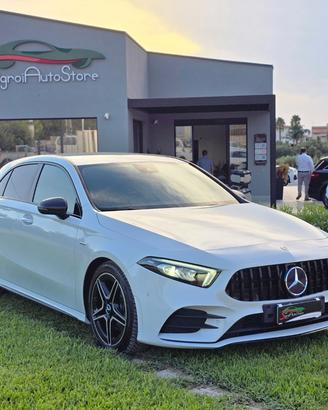 MERCEDES-BENZ A 180 d Automatic Premium