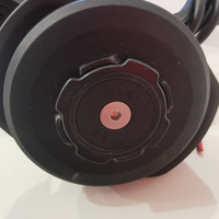 Quad lock con ricarica wireless