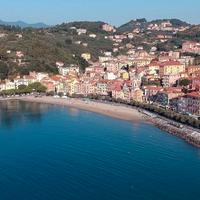 A pochi passi dalla spiaggia San Terenzo