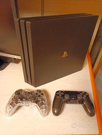 PS4 Pro Gamma 1TB Restaurata + 2 Joystick