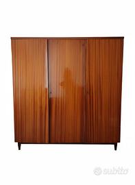 Armadio Vintage Anni '60 in Legno Lucido