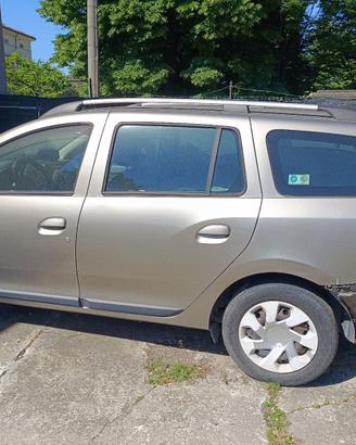 DACIA LOGAN 900 TCE LAUREATE 201x RICAMBI VARI