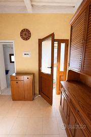 2 LOCALI A VASANELLO