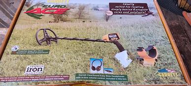 Kit Metal Detector Garrett EuroACE + Pinpointer AT