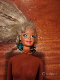 Barbie Vintage. Corpo 1966.Testa 1976.