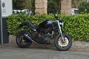 Ducati Monster 900 carburanti