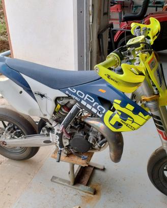Husqvarna 85 2015 minimotard