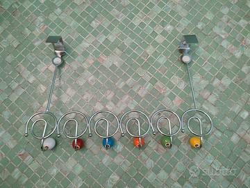 Appendiabiti da parete-porta