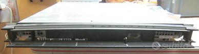 Server Intel ISP 1100  1 unità Rack