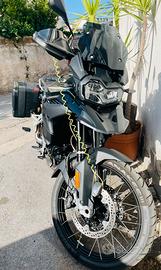 BMW F850 GS triple black
