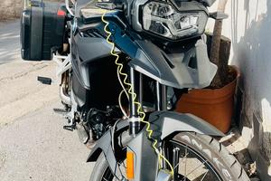 BMW F850 GS triple black