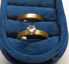 Set anello solitario e fede acciaio placcato oro