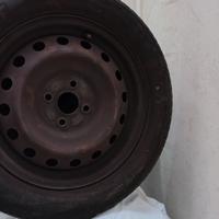 gocce e cerchioni per Toyota Yaris