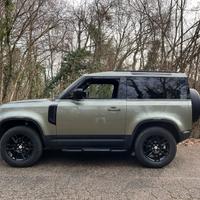 Land Rover Defender 90  3000d i6  250cv auto