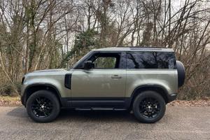 Land Rover Defender 90  3000d i6  250cv auto