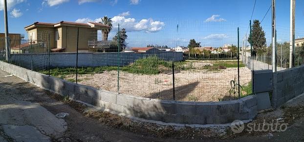 Terreno Zona Piscina Hydra - NON EDIFICABILE