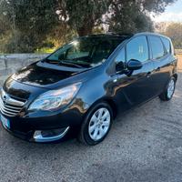Opel Meriva 2015