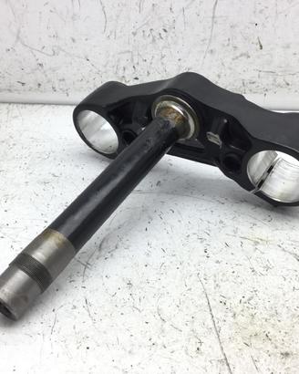 KTM DUKE 125 PIASTRA INFERIORE FORCELLA CRISTO 202