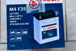 Batteria moto Bosch M4 F25 - NUOVA da attivare