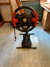 PS3/PS4 - Volante Thrustmaster T-150 con pedaliera