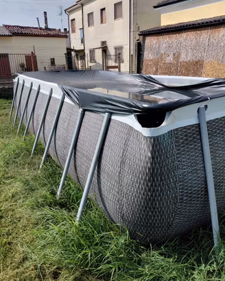 Piscina bestway fuoriterra