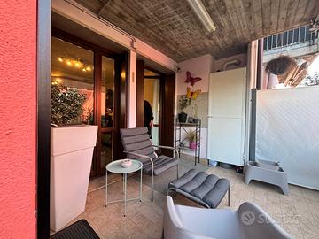 Vago di Lavagno: trilocale al piano terra con giar