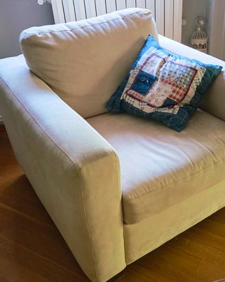 Poltrona in alcantara + kit pulizia in omaggio