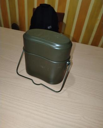 Gavetta Militare a 3 Pezzi
Con 3 scompartimenti