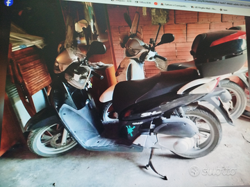 Scooter sh 125