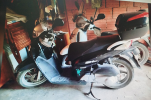 Scooter sh 125