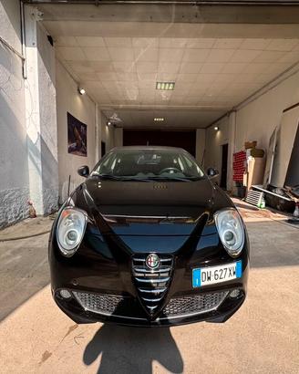 Alfa Romeo MiTo 1.6 JTDm 16V Distinctive Sport Pac