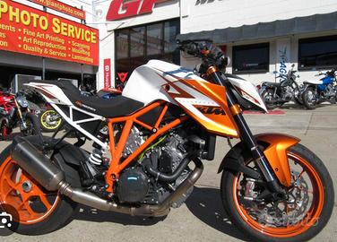KTM 1290 Super Duke - 2016