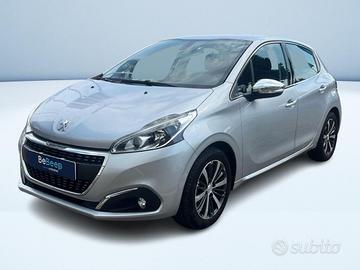 Peugeot 208 1.2 puretech Allure 82cv 5p