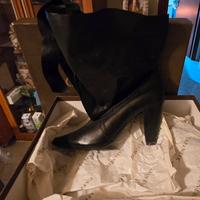 stivaletto modello in fiocco 