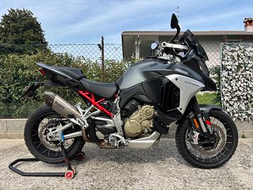 DUCATI Multistrada V4s