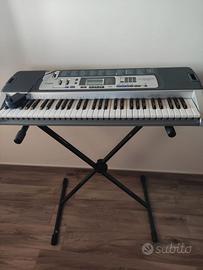 Tastiera casio con piede