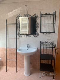 Set per arredo bagno in metallo